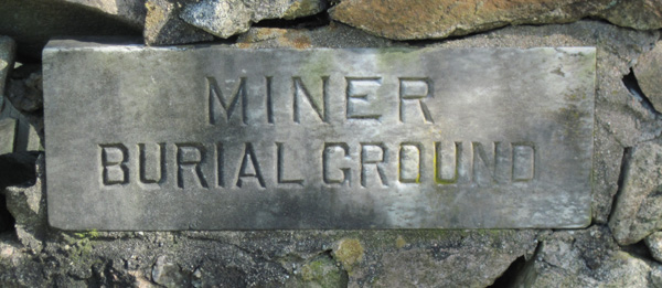 Miner Cemetery Sign
